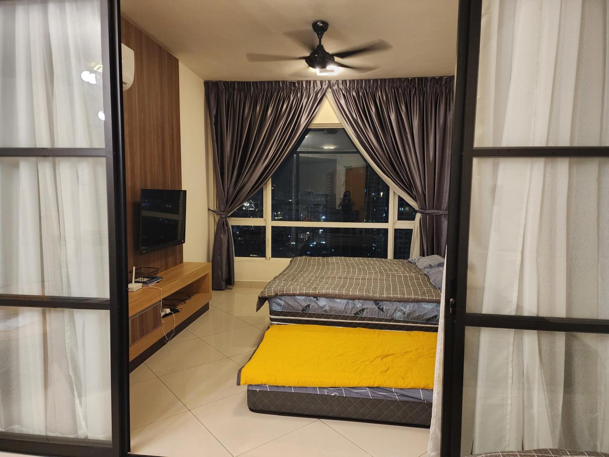 Crest Residence Kuala Lumpur Ngoại thất bức ảnh